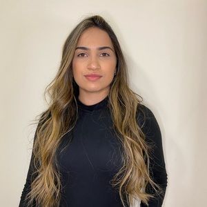 Meet your Posher, Ana